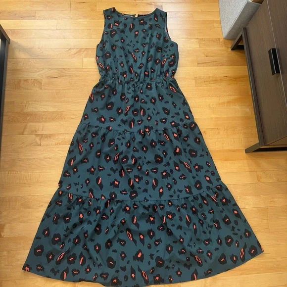 SHEIN Dark Green Animal Print Maxi Dress - Picture 2 of 5